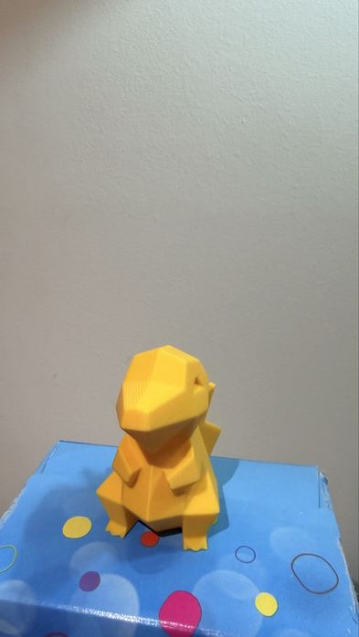 Boneco Pokémon Cyndaquil estilo low poly decorativo