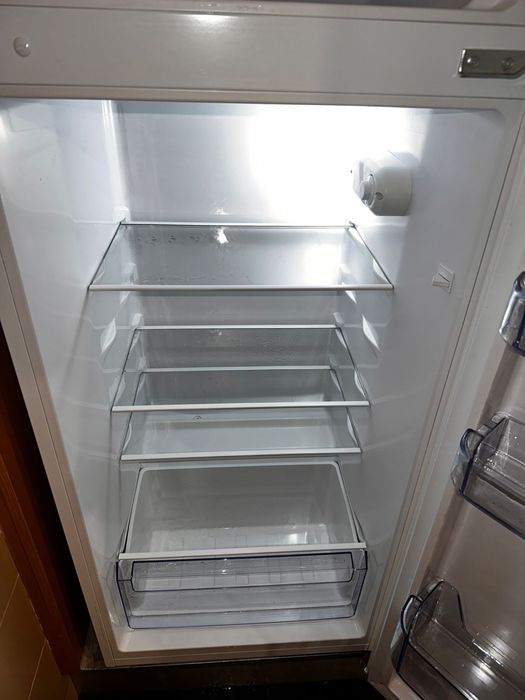 Frigorifico praticamente (NOVO) *