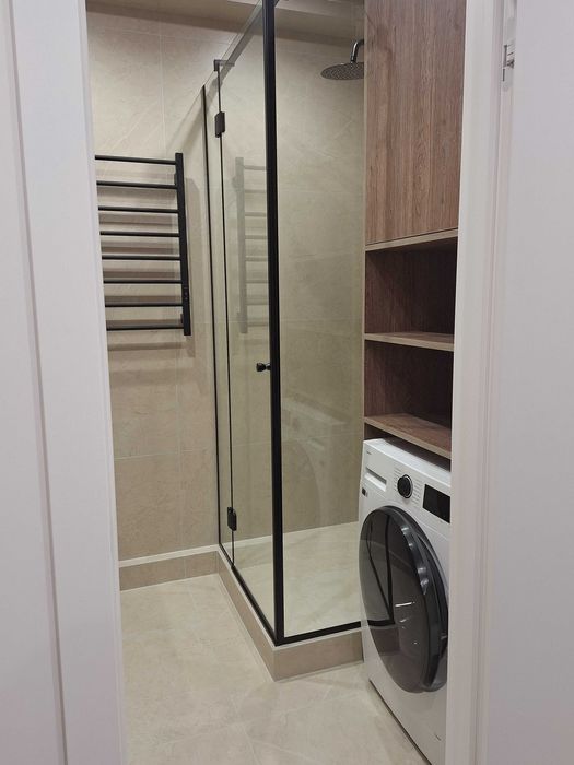 Продаж Без комiсii 1 кв-ри, з Авторським ремонтом, ЖК Нова Англiя,вул.Максимовича 26 Д