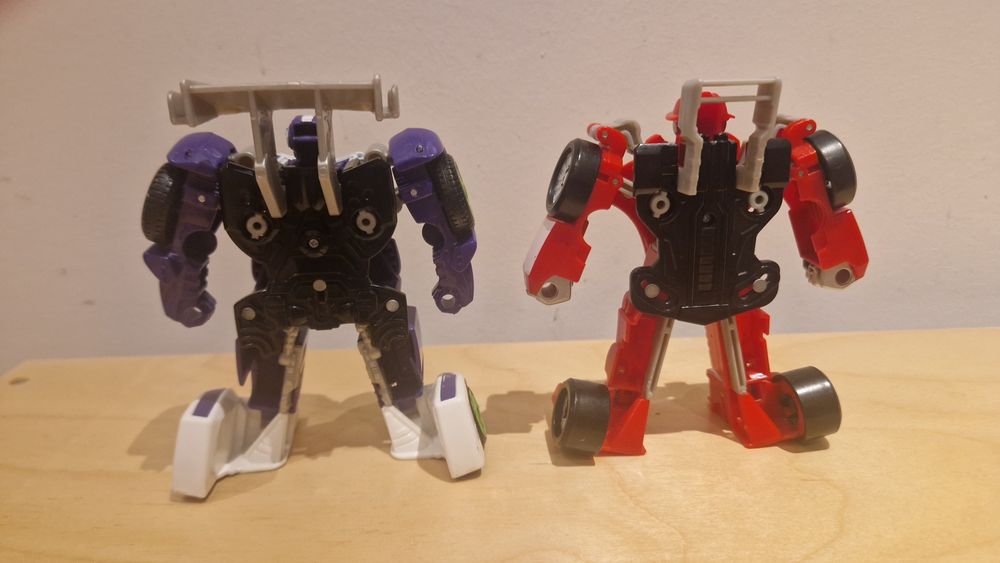 Zestaw figurek Rescuebot Wyścigowe:  Blurr i Heatwave-  2 szt.