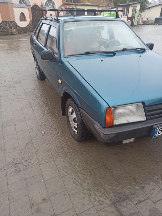 Продам ваз 21099.