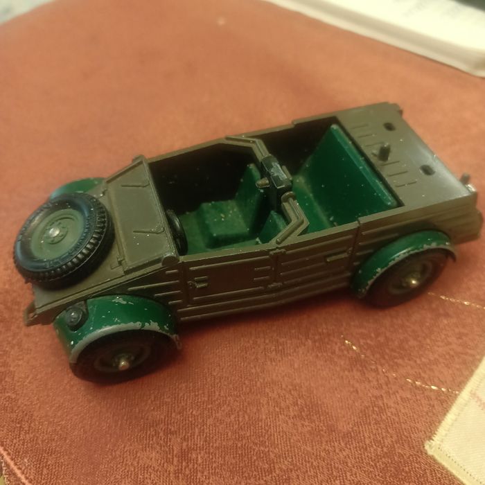 Металлическая модель немецкого автомобиля Kubelwagen