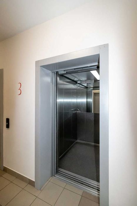 Посуточно 1к. кв, 3 этаж, Богатырская 6а,новый дом СКИДКИ В ОПИСАНИИ!!