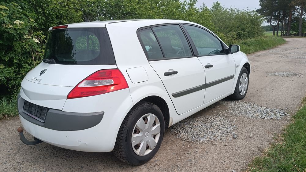Renault Megane II lift 1.6 16V 112KM 11.2008 Klima