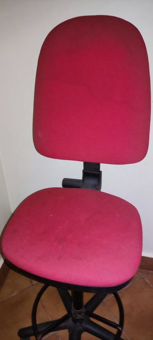 Б/в крісла для дому або офісу