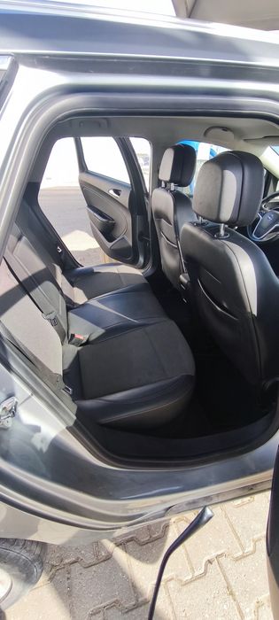 Opel Astra Tourer EcoFlex 1.3 de 2011