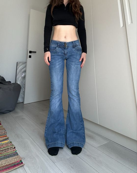 Джинсы голубые клеш 38 низкая талия клеш flared bootcut 2000s 90s
