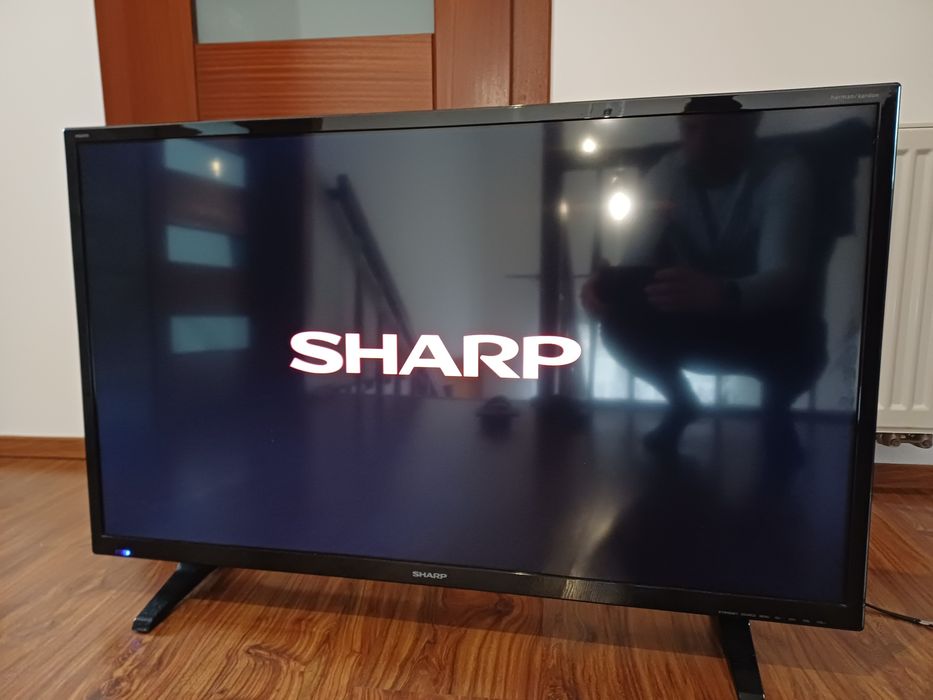 Telewizor SHARP 40 cali  LCD