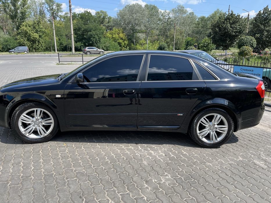 Audi A4 2003 року
