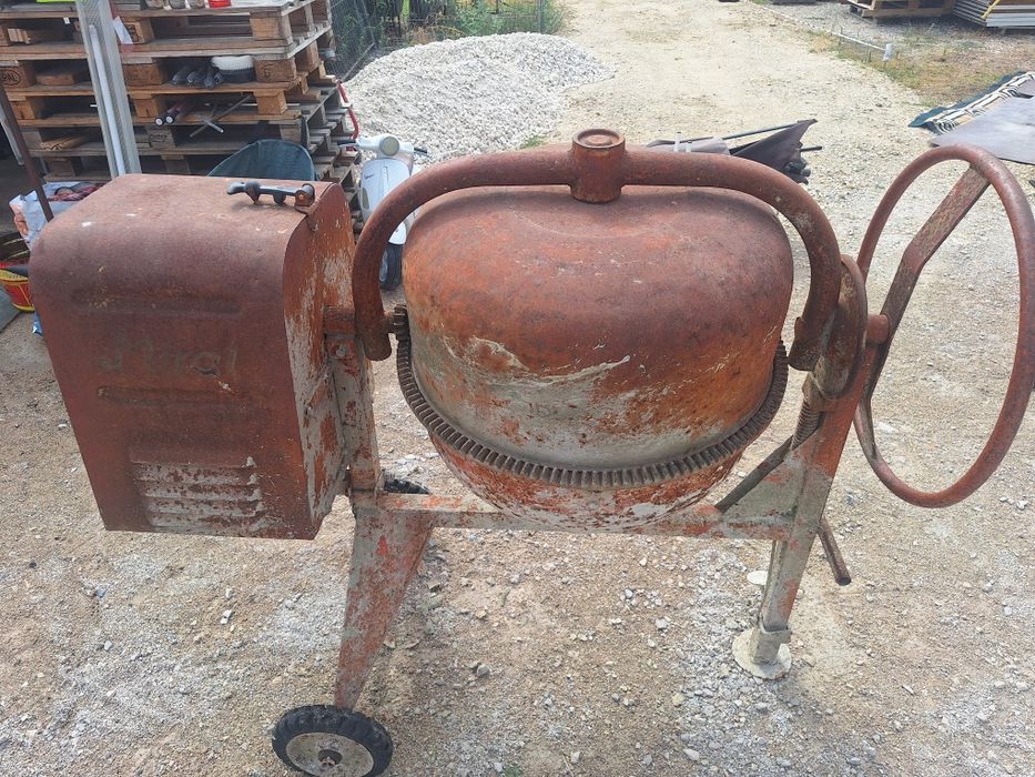 Batoneira miral 160L