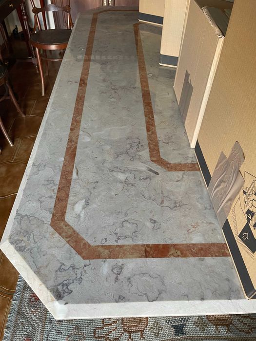 Mesa de Jantar em Mármore de Pedestal (Excelente Estado)
