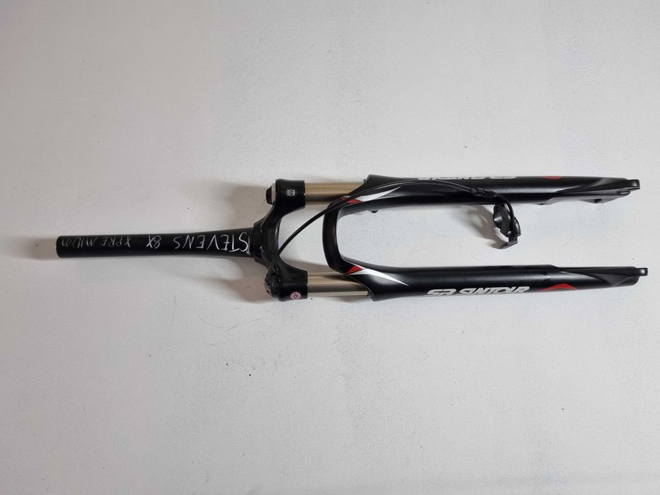 SR Suntour SFI 3-NRX-E RL-R Lite, 63mm, 28