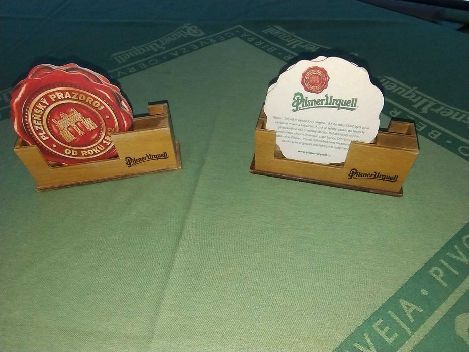 Stojaczki, podstawki Pilsner Urquell
