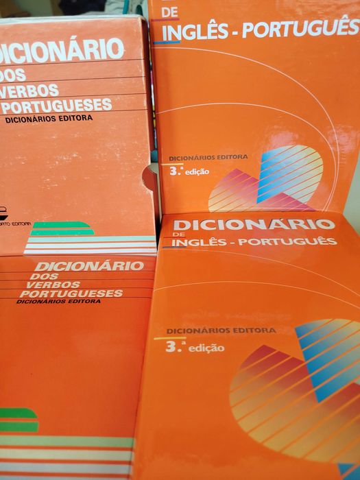 Dicionário de Verbos Portugueses, como novo, 5€