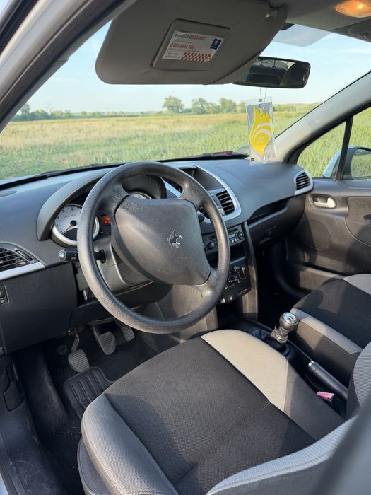 Peugeot 207, 2006 rok