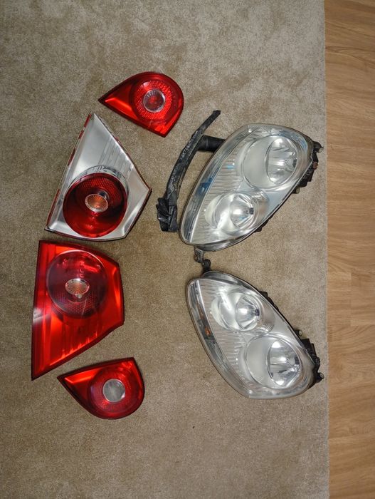 Komplet lamp do golfa V