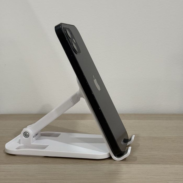 iPhone 12 - 64GB - Desbloqueado