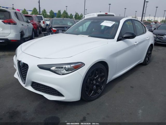 Alfa Romeo Giulia Lekko Uszkodzony, Niska Akcyza!