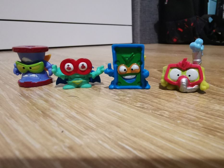 Zestaw figurek super zings 20 szt.