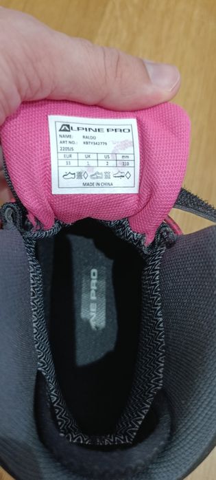 Jak nowe Buty trekkingowe Alpine Pro Raldo r 33