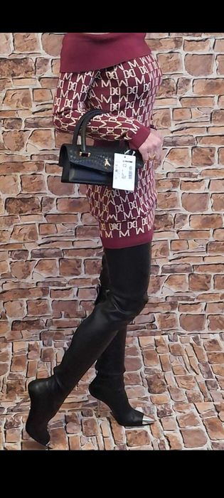 Przepiękna sukienka w kolorze bordo Marki Marciano by Guess
