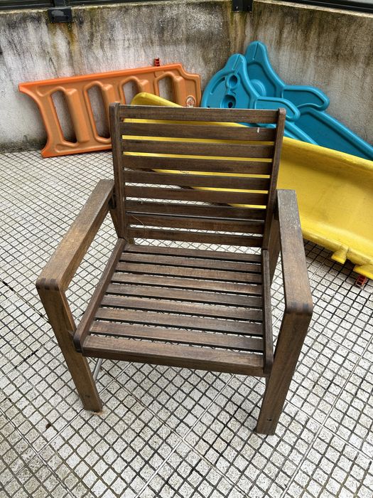 Mesa de Jardim toda restaurada!