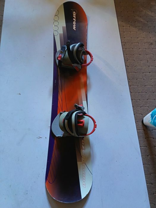 Deska snowboardowa dla dziecka Arrow 135 cm