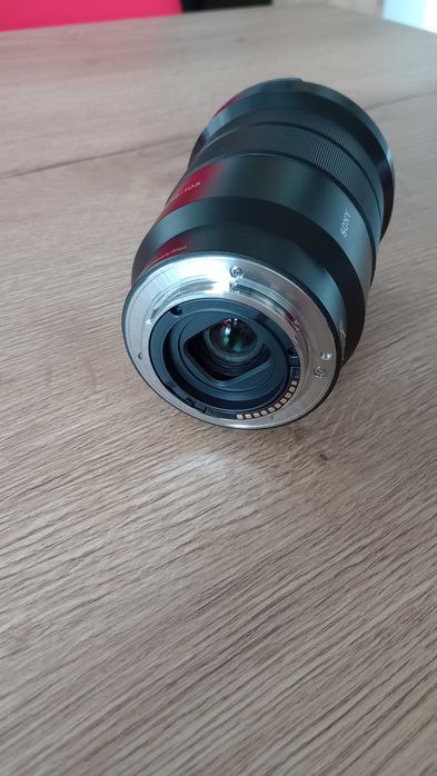Sony E PZ 18-105mm F4 G OSS SELP18105G + FILTR UV