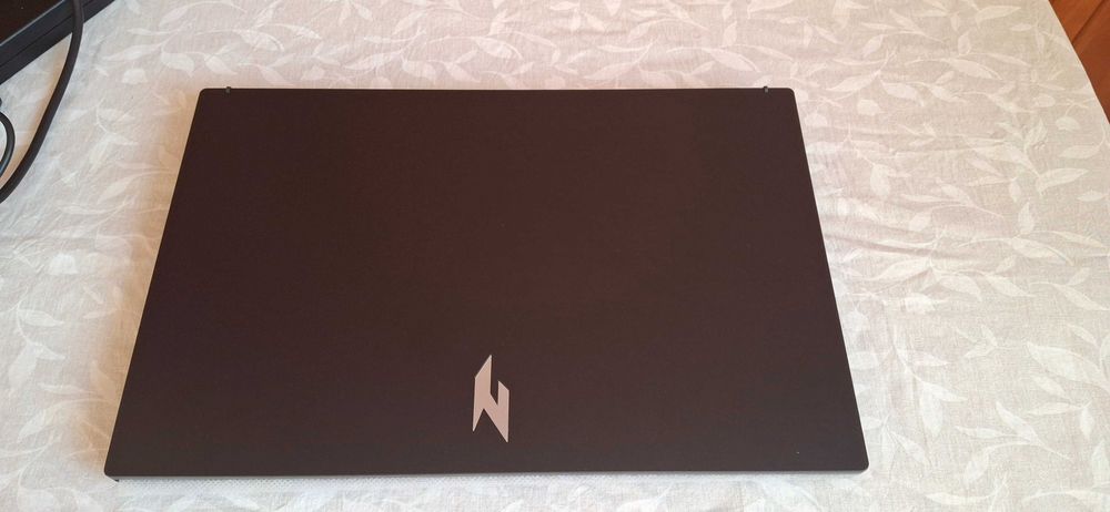 Acer Nitro V 15 с RTX 4050 6GB/Ryzen 5 7535HS/16GB/512GB