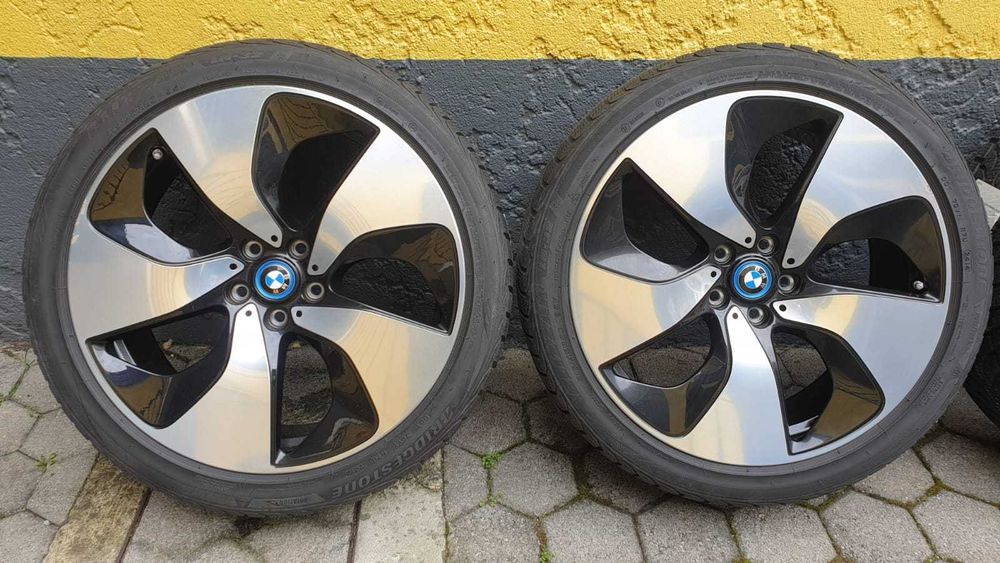 3618-Rodas completas em 20 5x112 Originais BMW i8
