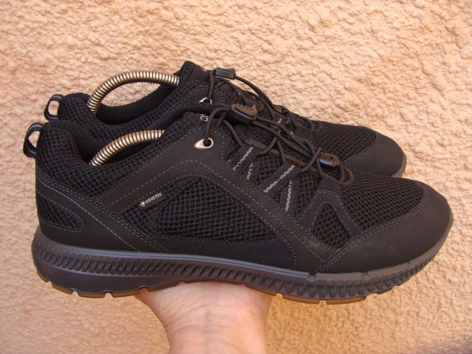 40/25.5 см Ecco  gore-tex кроссовки трековые на мембране оригинал
