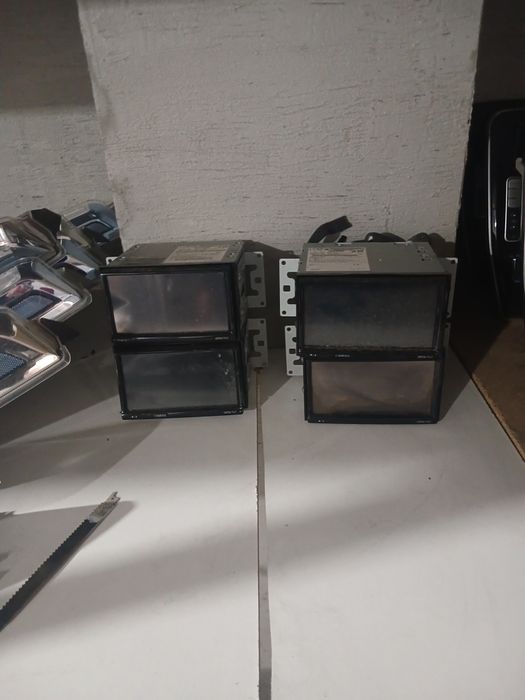 Продам магнітофони до нісан ліф Nissan leaf