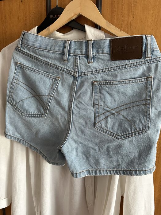 Жіночі шорти бермуди