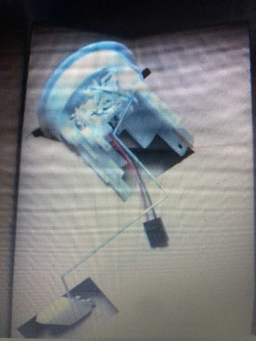 Датчик ЛІВИЙ рівня палива в баку в зборі для Nissan X-TraiL T30 НОВИЙ