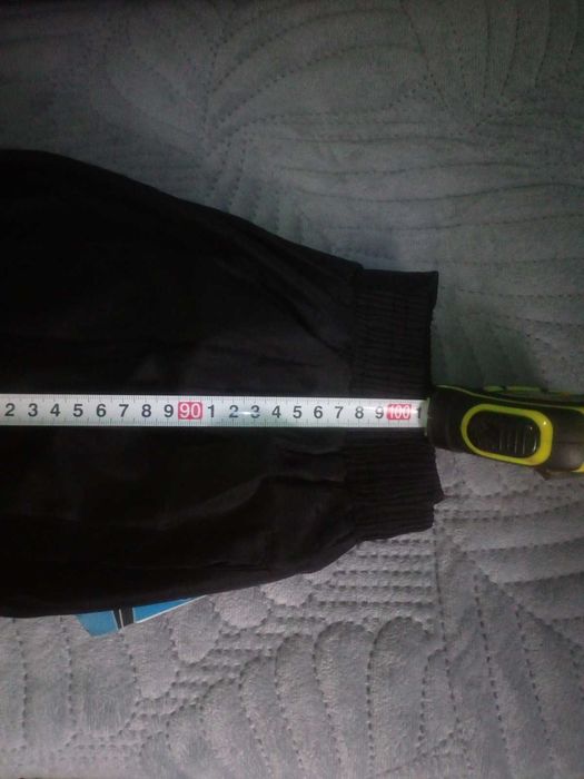 Штани утеплені нові.