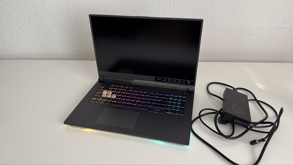 Asus ROG Strix G17 R7-6800HS 16GB DDR5 512GB m.2 laptop do gier 17.3" 144Hz