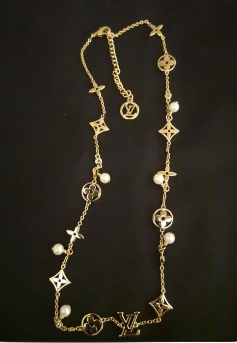 Złoty Naszyjnik z logo LV