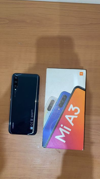 Telemóvel Xiaomi A3