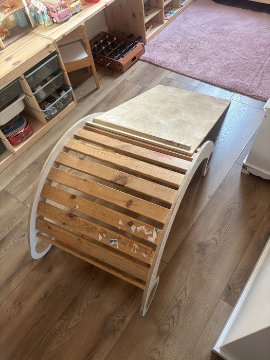 Bujak ze zjeżdżalnią