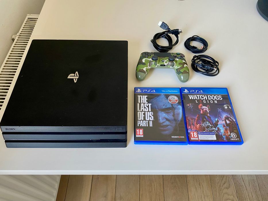 Konsola PS4 pro 240GB SSD