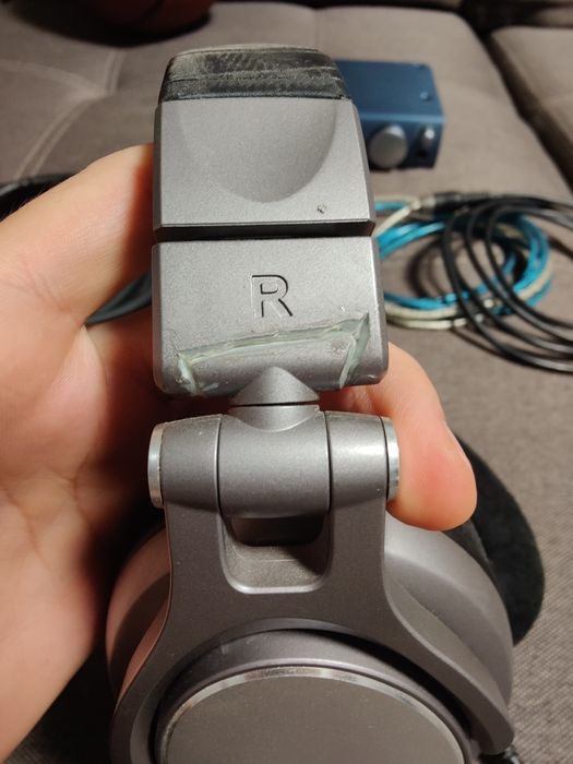 Студийные наушники Shure SMH940