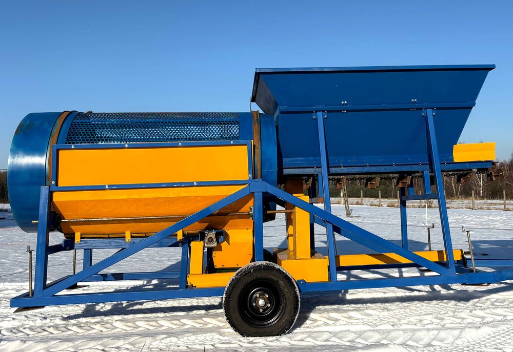 Mobilny przesiewacz bębnowy do ziemi, torfu i drobnego gruzu