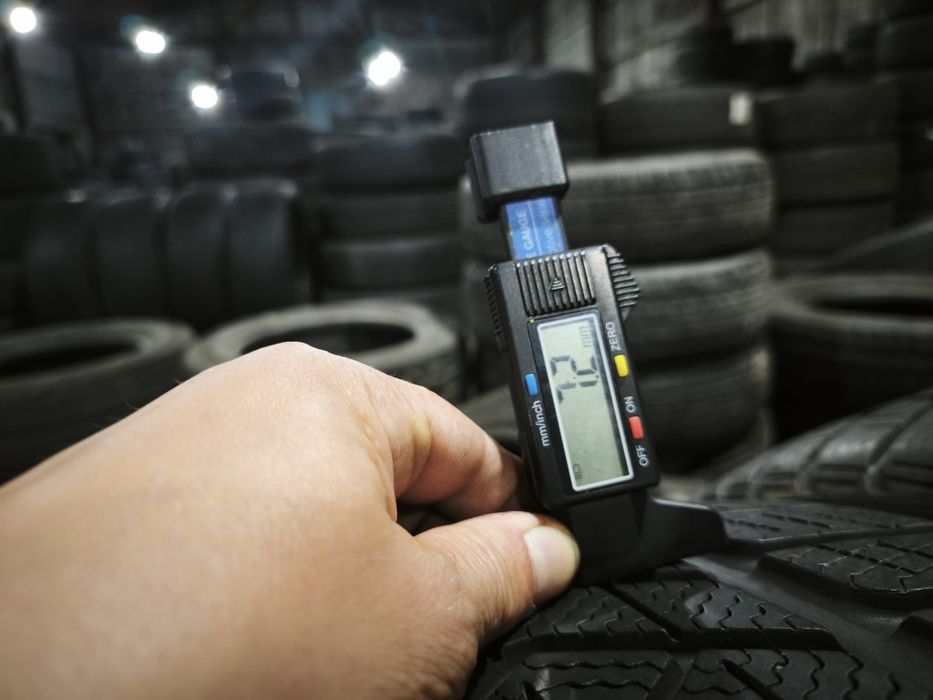 Шини резина зима 275/35 r21 Pirelli sotto zero 3 NO