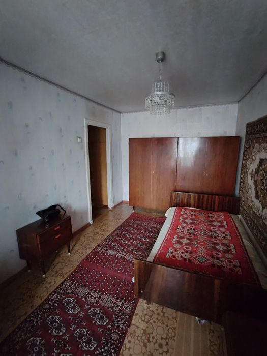 Продам очень теплую чешку 2 комн жм Приднепровск