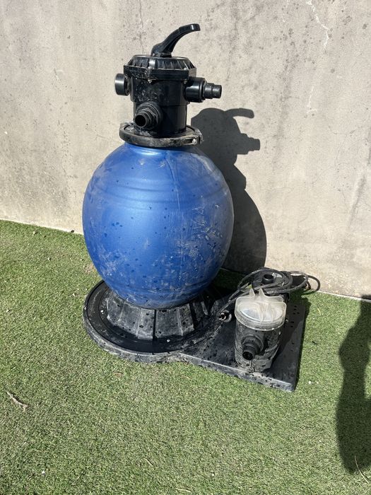 Vendo motor com filtro de areia e 2 expreguicadeiras