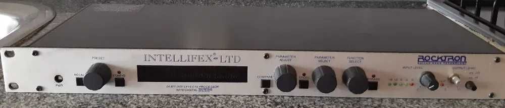 Harman Kardon,Rocktron,