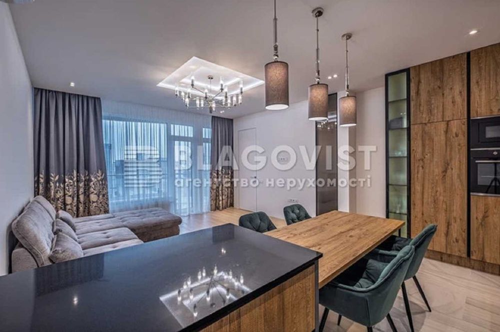 Екслюзивна видова квартира з терасою