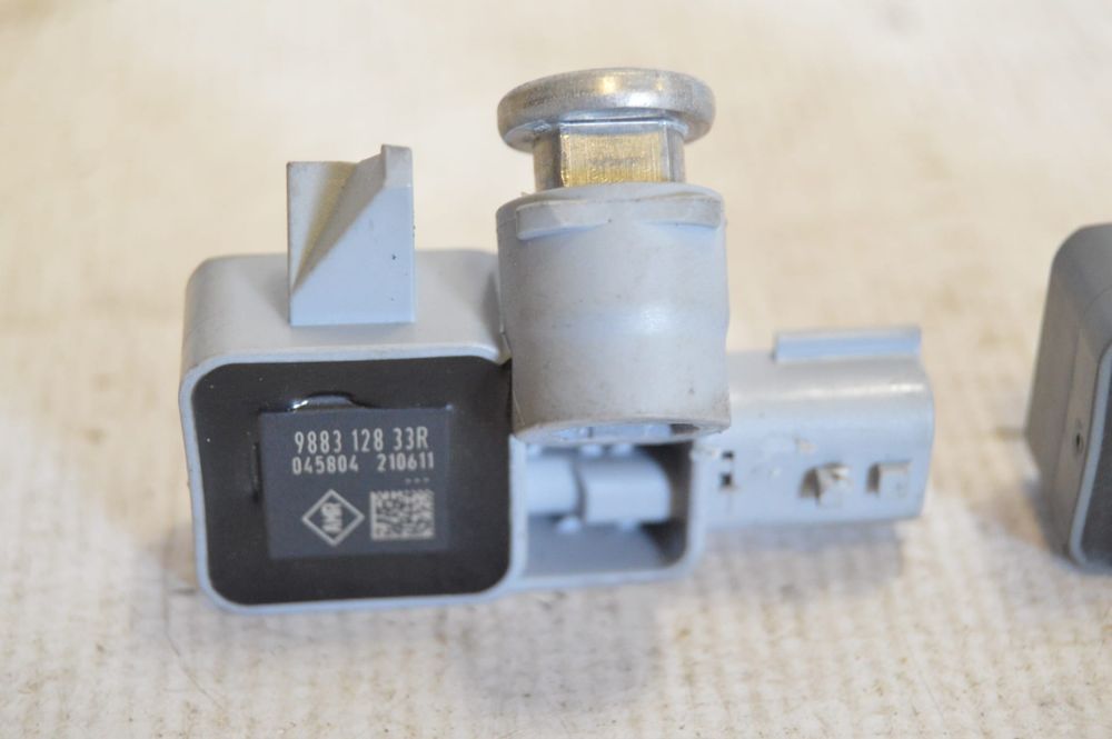 SENSOR SENSORES IMPACTO EMBATE COLISÃO AIRBAG 988312833R 988312833
