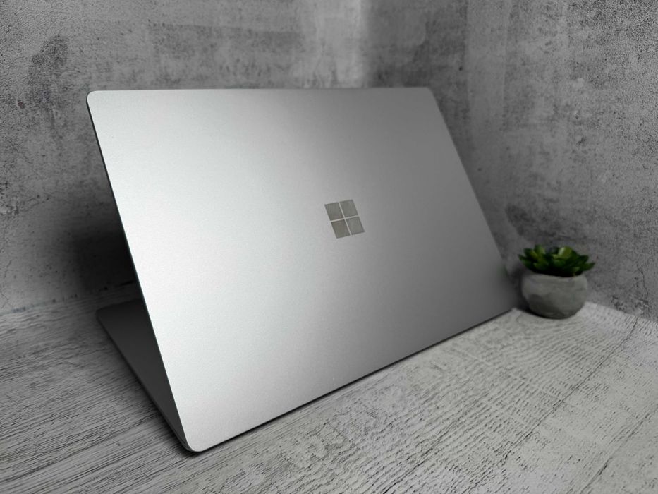 Microsoft Surface Laptop 3 i5-1035G7 / 8GB RAM / SSD 256GB / Touch 15.6" (2496х1664) Windows 11 ноутбук гарантія 9 місяців стильний металевий