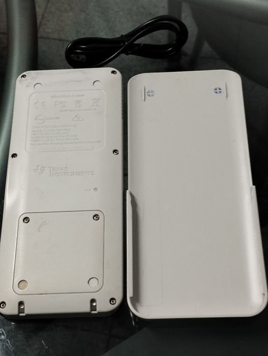 Calculadora gráfica Texas Instruments Ti-84 plus CE-T